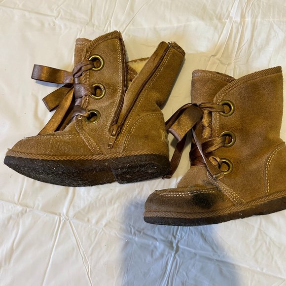 Pediped brown size 23 boots - Picture 2 of 3